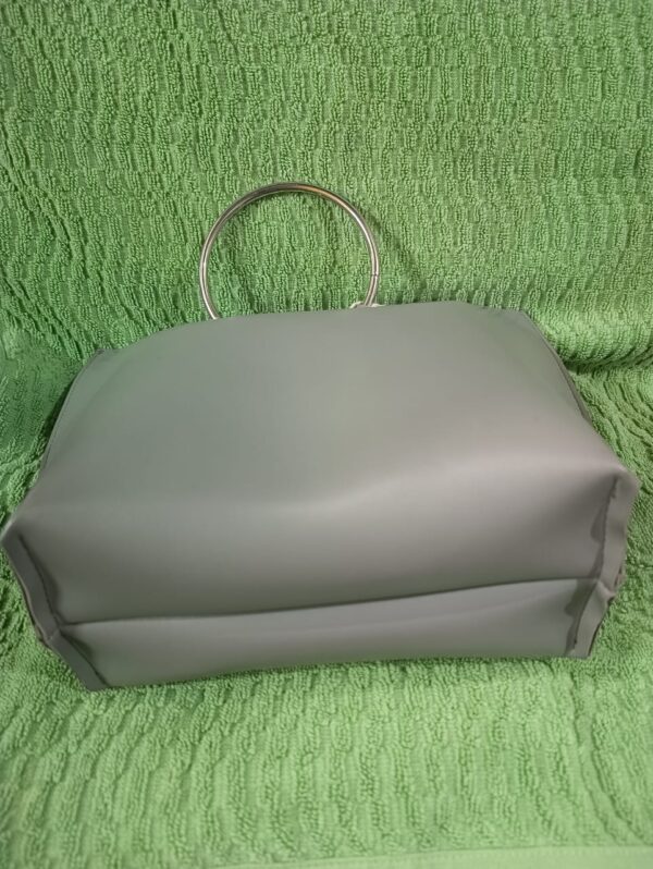 *Bolsa Cinza - (Nova) - Image 4