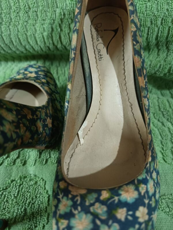 Scarpin Floral Rafaela Coutti - 37 - Image 4