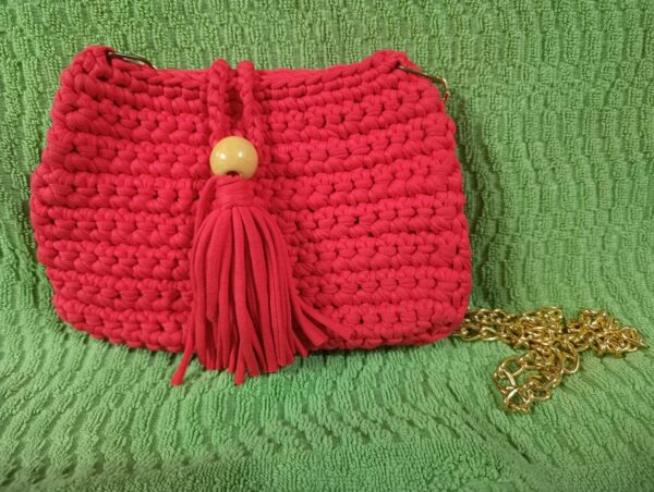 *Bolsa Vermelha de Crochê - (Nova) - Image 2