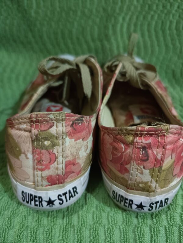Tênis Floral Super Star Original - 37 - Image 2